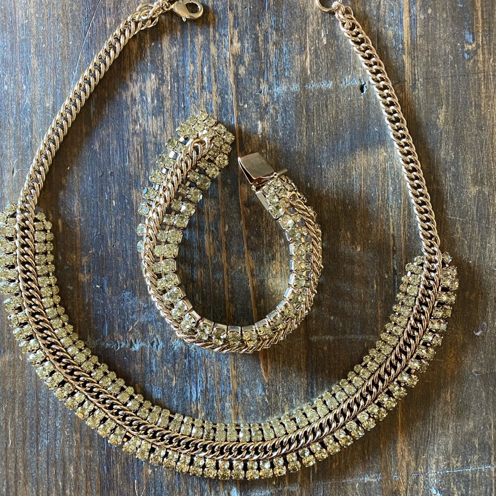 Banana Republic necklace and Bracelet set